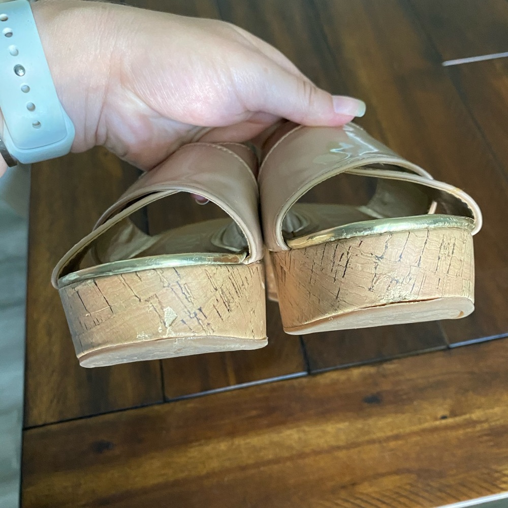Sandals - Picture 3 of 4
